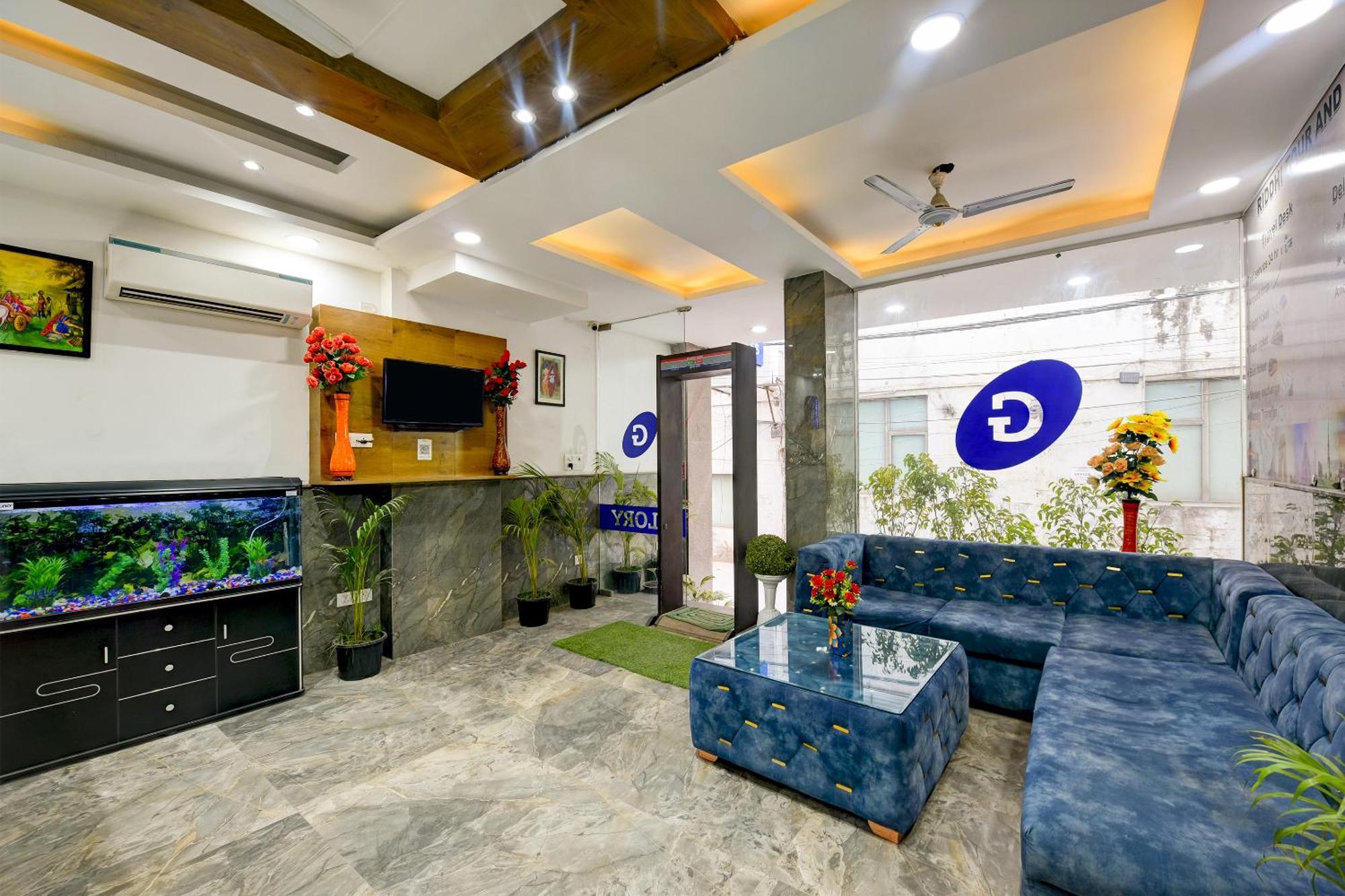 Hotel Grand Qubic Near Delhi Airport Ню Делхи Екстериор снимка